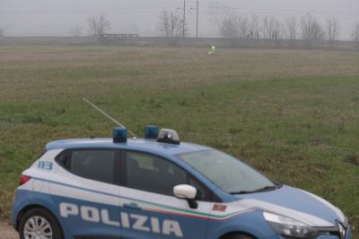 RAVENNA 25/02/2025. CORPO DI UNA RAGAZZA TROVATO SULLA FERROVIA LUNGO LA LINEA RAVENNE RIMINI ALLE PORTE DI CLASSE