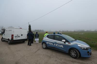 RAVENNA 25/02/2025. CORPO DI UNA RAGAZZA TROVATO SULLA FERROVIA LUNGO LA LINEA RAVENNE RIMINI ALLE PORTE DI CLASSE