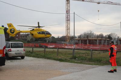 RAVENNA 25/02/2025. IINFORTUNIO SUL LAVORO CANTIERE SCUOLA A PONTE NUOVO IN VIA DEL PINO