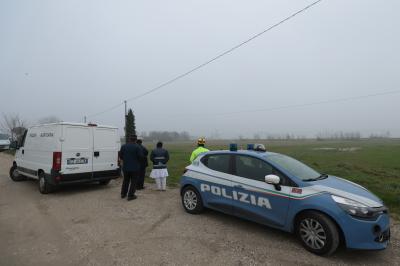 RAVENNA 25/02/2025. CORPO DI UNA RAGAZZA TROVATO SULLA FERROVIA LUNGO LA LINEA RAVENNE RIMINI ALLE PORTE DI CLASSE