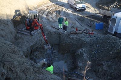 RAVENNA 27/02/2025. CANTIERE CLASSICANA. Rotto un tubo dell0 acquedotto, tecnici di HERA impegnati per la riparazione